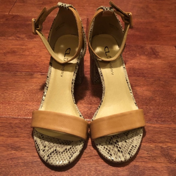 Chinese Laundry heels in snakeskin in 7 1/2 👠💜🌸 - Picture 2 of 4